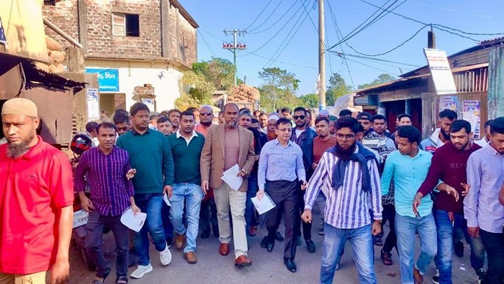 জনগণ এই প্রহসনের নির্বাচন বর্জন করেছে: খন্দকার মুক্তাদির