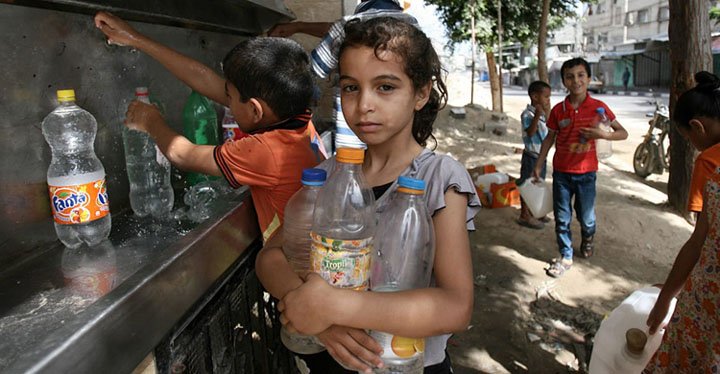 গাজায় ছড়িয়ে পড়তে পারে বিভিন্ন রোগব্যাধি