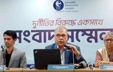 আওয়ামী লীগের ২৩৫ জন প্রার্থী কোটিপতি : টিআইবি