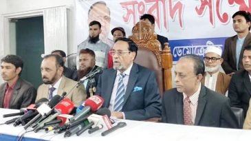 ৯০ শতাংশ জনগণ আওয়ামী লীগকে বদদোয়া করছে: অলি আহমদ