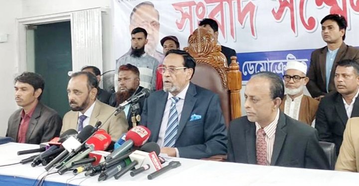 ৯০ শতাংশ জনগণ আওয়ামী লীগকে বদদোয়া করছে: অলি আহমদ