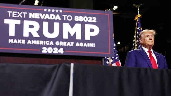 ট্রাম্পকে নির্বাচনের অযোগ্য ঘোষণা