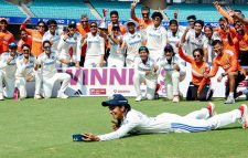 অস্ট্রেলিয়ার বিপক্ষে ভারতের ঐতিহাসিক জয়