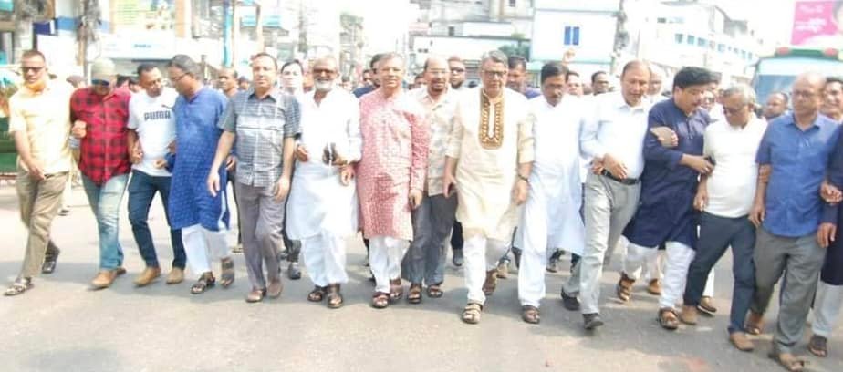 রাজনীতির জন্য উনাকে সহ্য করতে হয়েছে অনেক নির্যাতন ও  কারাবরণও ছিলেন এম এ রহিম সি আই পি