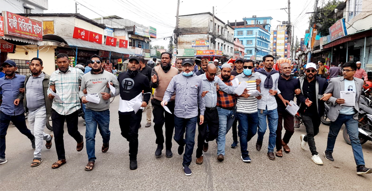 মিফতাহ্ সিদ্দিকীর নেতৃত্বে সিলেট নগরীতে লিফলেট বিতরণ