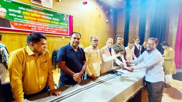 কুলাউড়ায় সুলতান মনসুর এমপি’র অনুদান পেলো বিভিন্ন প্রতিষ্ঠান