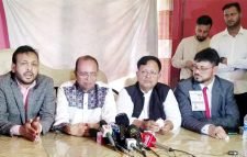 ‘সুষ্ঠু পরিবেশ’ না থাকায় চার প্রার্থীর নির্বাচন বর্জন