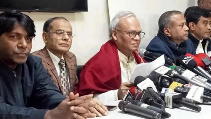 ৭ জানুয়ারি সরকারকে লালকার্ড দেখিয়েছে জনগণ: রিজভী