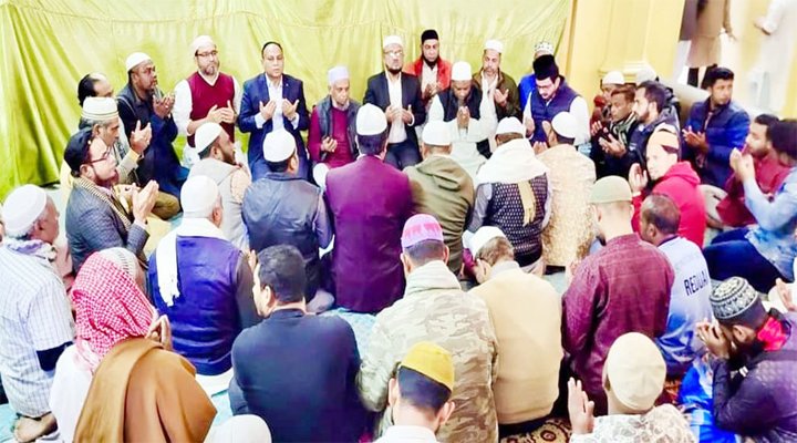 সাবেক রাষ্ট্রপতি জিয়াউর রহমানের জন্মবার্ষিকী উপলক্ষে জেলা বিএনপির মিলাদ