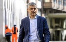 লন্ডনের মেয়র হতে সাদিক খানের বিরুদ্ধে লড়বেন ২ ভারতীয়