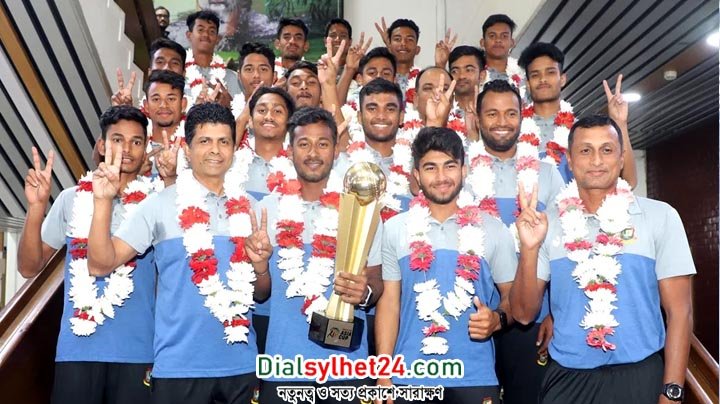 ১ লাখ করে বোনাস পেলেন এশিয়া কাপ জয়ী যুবারা