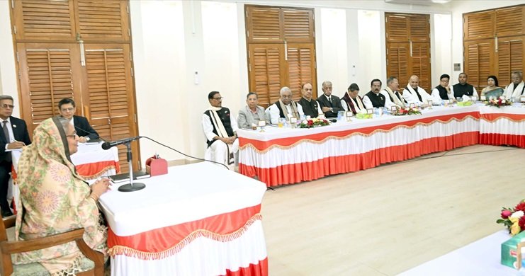 রমজানে পণ্যমূল্য নিয়ন্ত্রণে ব্যবস্থা নেয়ার নির্দেশ প্রধানমন্ত্রীর