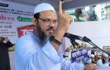 ভোট না দিয়ে সরকারকে লাল কার্ড দেখিয়েছে জনগণ : পীর চরমোনাই