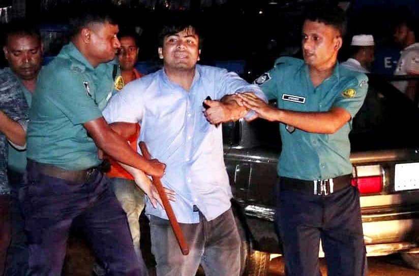 পুলিশি কাস্টডিতে নির্যাতনের স্বীকার ছাত্রশিবির নেতা মো.জুনেদ