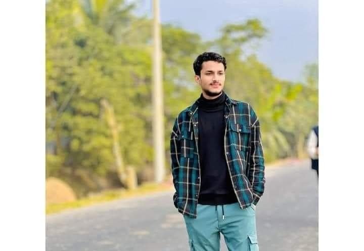 কলেজ ছাত্র তাহসিন হত্যা: চার দিন পর ১১ জনের বিরুদ্ধে মামলা