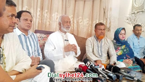 সরকারকে একদিন বিদায় নিতেই হবে: মঈন খান