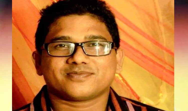 মধ্যরাতে হাজারিবাগ মাঠে উত্তরপূর্ব পত্রিকার কম্পিউটার অপারেটর অমিত দাসের মরদেহ উদ্ধার