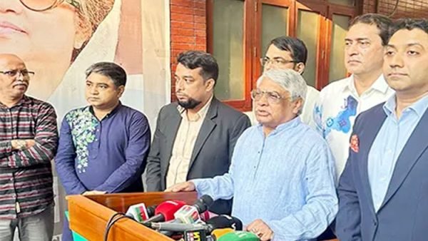 গণতন্ত্র পুনঃপ্রতিষ্ঠার জন্য আন্দোলন ও সংগ্রাম চালিয়ে যাবো- বরকত উল্লাহ বুলু