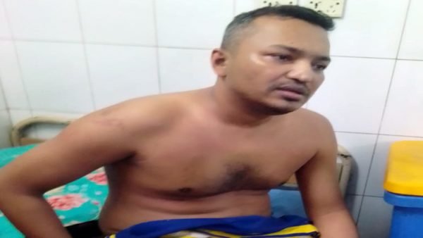 ছাত্রদলের সাবেক সভাপতি শ্রাবণের ওপর ছাত্রলীগের বর্বরোচিত হামলা