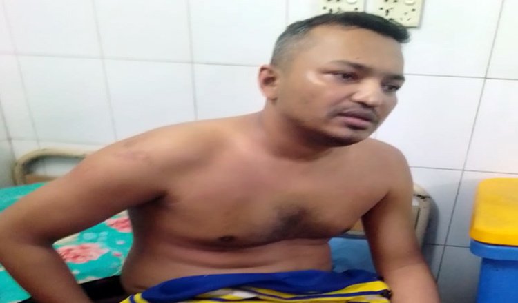 ছাত্রদলের সাবেক সভাপতি শ্রাবণের ওপর ছাত্রলীগের বর্বরোচিত হামলা