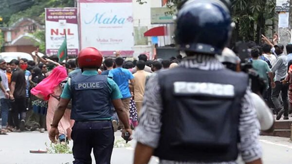 ১৩ নভেম্বর পুরো ঢাকা শহরে লকডাউনের ঘোষণা আওয়ামীলীগের