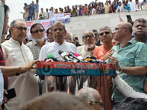 প্রতিষ্ঠাবার্ষিকীতে গণতন্ত্র সুপ্রতিষ্ঠা করার শপথ বিএনপি’র