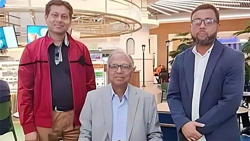 সাংবাদিক মাহমুদুর রহমান দেশে ফিরেছেন