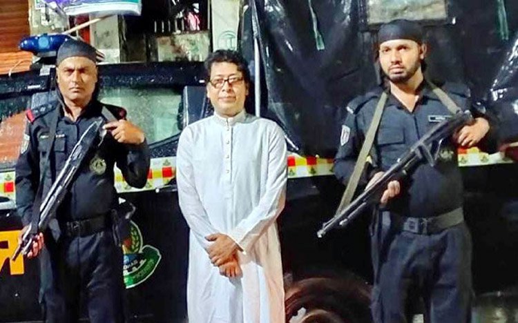 সাবেক জনপ্রশাসন মন্ত্রী ফরহাদ হোসেন গ্রেফতার