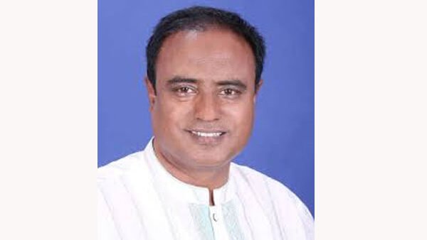 সিলেট সীমান্তে আ.লীগ নেতা কামাল আটক