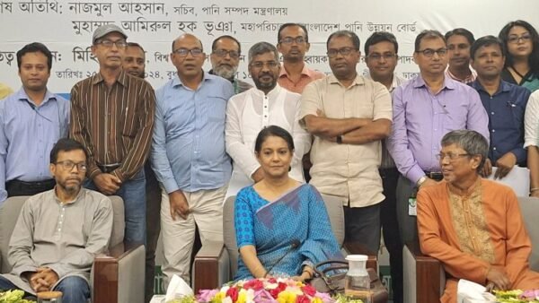 ভারতের সঙ্গে শিগগিরই আলোচনা করার উদ্যোগ পানির অধিকার ও হিস্যা নিয়ে: উপদেষ্টা