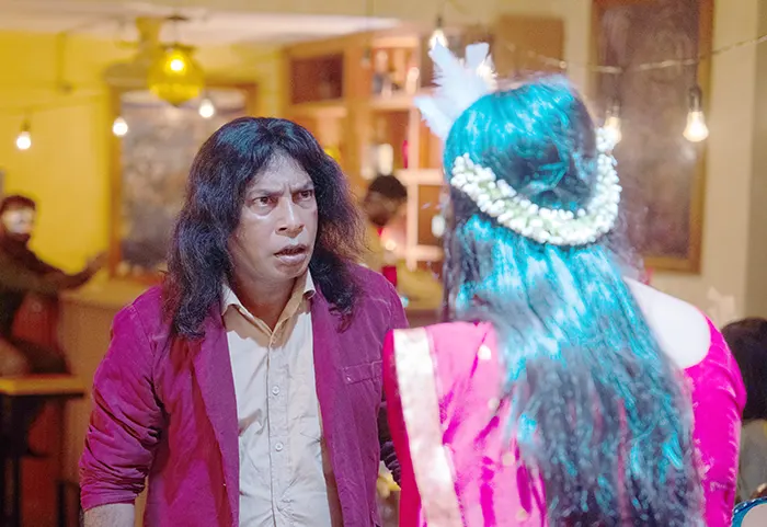 নানারূপে ফিরেছেন মোশাররফ