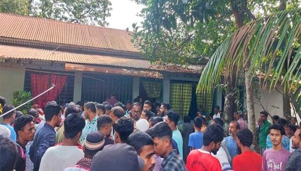 সুনামগঞ্জের হাছননগরে মা-ছেলেকে কুপিয়ে হ.ত্যা