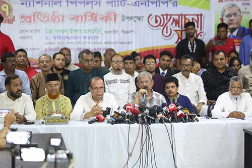 অন্তর্বর্তী সরকারের ভিন্ন রাজনৈতিক এজেন্ডা নেই :মির্জা ফখরুল