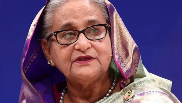 হাসিনার হাতে ভারতের ট্রাভেল পাস, অন্যত্র আশ্রয়ের ব্যর্থ চেষ্টা