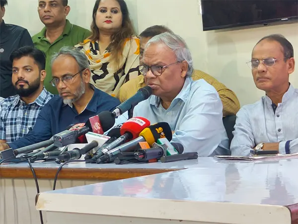 ডেঙ্গু প্রতিরোধে সরকারের আগাম ব্যবস্থা নেয়া উচিত ছিল: রিজভী