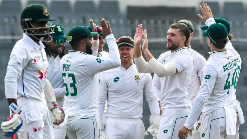 ১০৬ রানেই অলআউট বাংলাদেশ