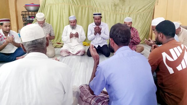 কবি এনায়েত হাসান মানিকের স্মরণে পোয়েটসপিডিয়া বাংলা রাইটার্স ক্লাবের দোয়া ও মিলাদ মাহফিল