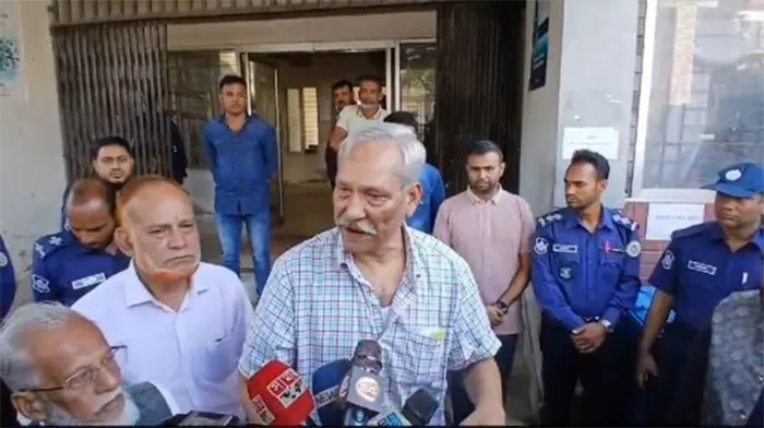 থানায় মামলা করতে গিয়ে গ্রেপ্তার শাহজাহান ওমর