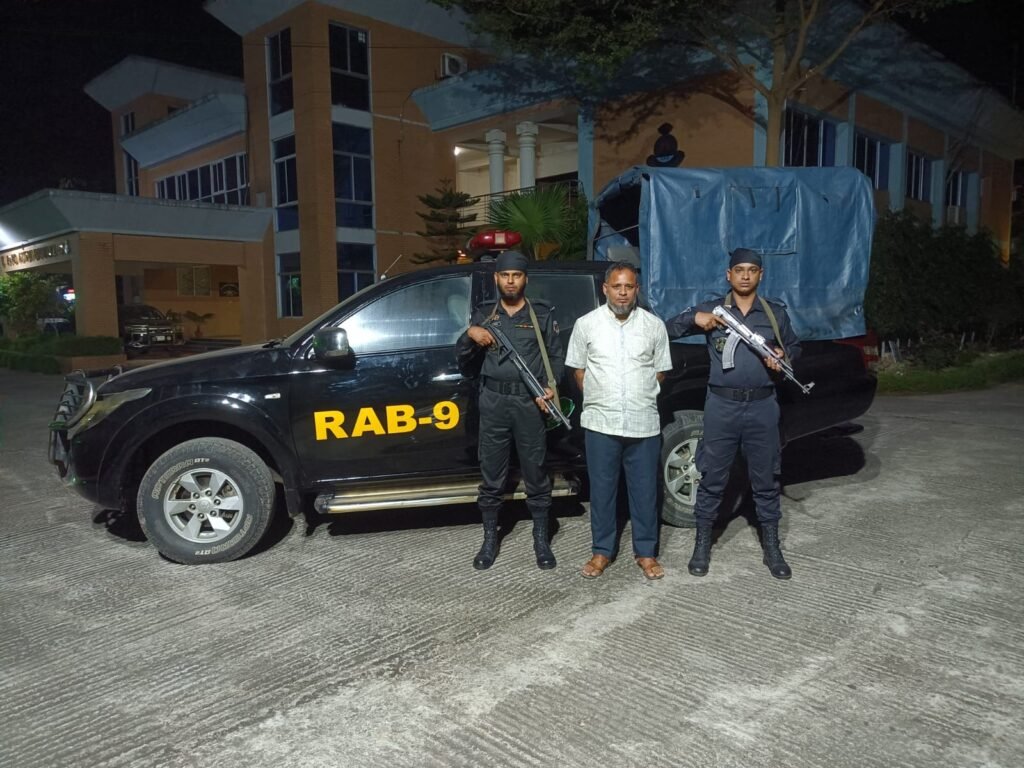 সিলেটে প্রাইভেটকারে মিললো ১১ হাজার পিস ইয়াবা