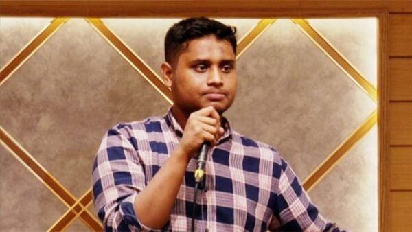 বিপ্লবীদের ফাঁসির দড়ি এগিয়ে আসছে