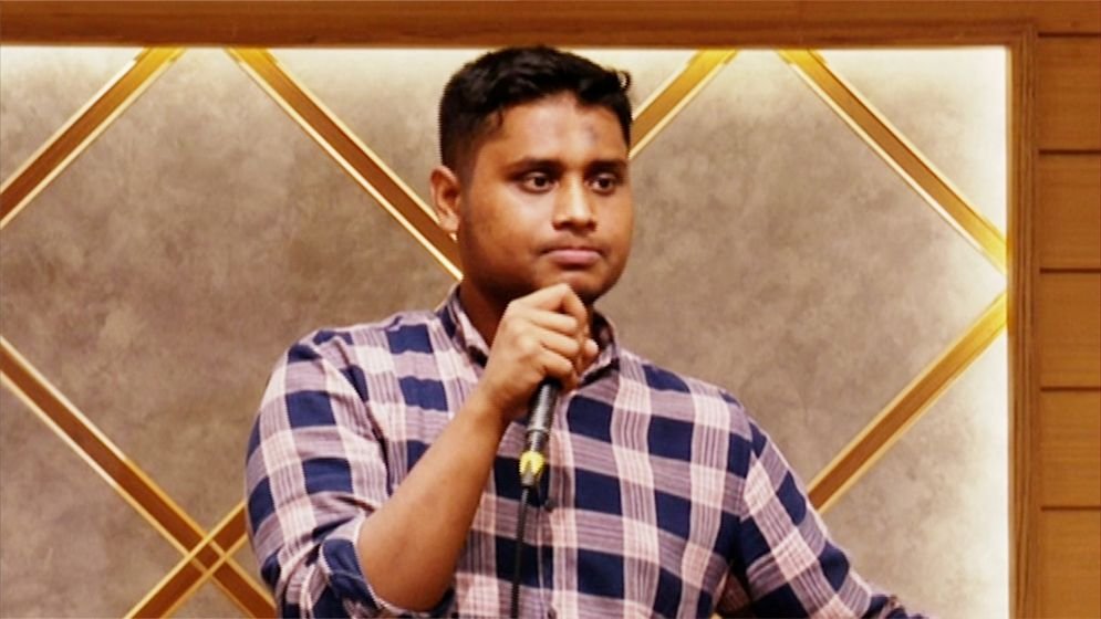 বিপ্লবীদের ফাঁসির দড়ি এগিয়ে আসছে