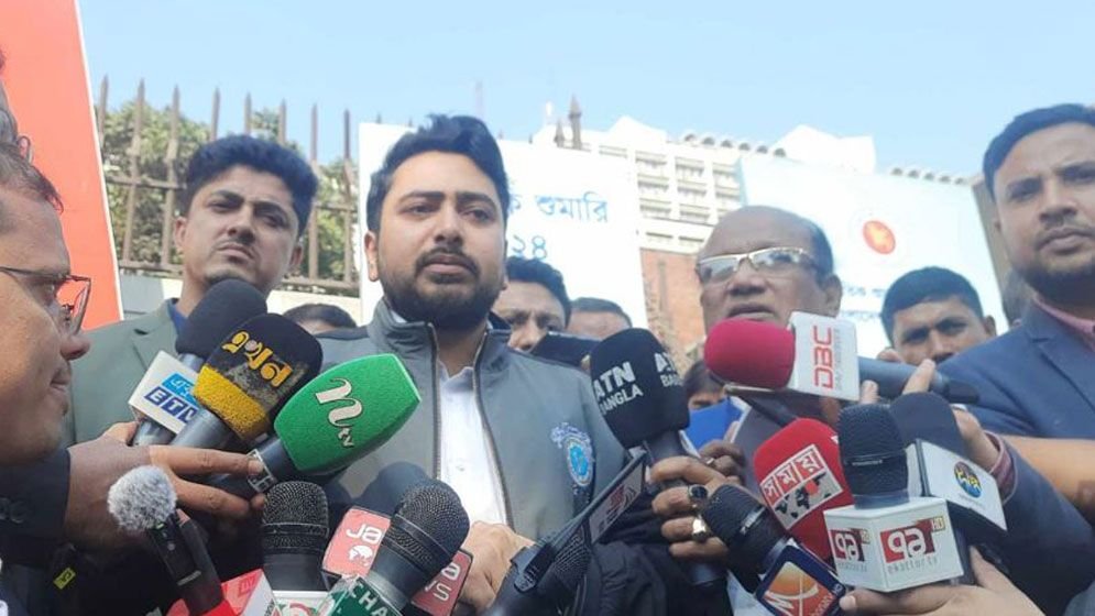 অস্থায়ী পাস নিয়ে সাংবাদিকরা সচিবালয়ে ঢুকতে পারবেন: নাহিদ