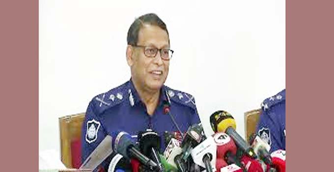 মামলায় নাম থাকলেই গ্রেপ্তার নয়