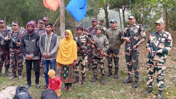 ভারতে আটক চার বাংলাদেশীকে ফেরত