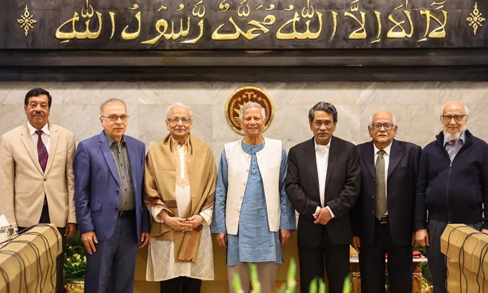 জাতীয় ঐকমত্য কমিশনের  সদস্যরা সুপ্রিম কোর্টের আপিল বিভাগের বিচারপতির মর্যাদা পাবেন