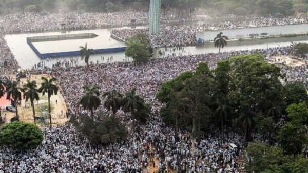 ফিলিস্তিনি পতাকায় মুখরিত ঢাকার সোহরাওয়ার্দী উদ্যান