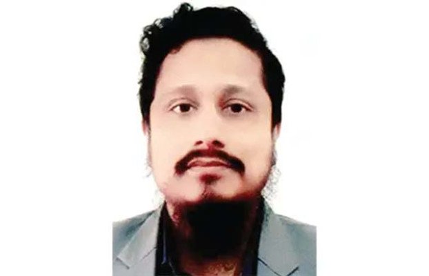 পাথর লুট নিয়ে দেশজুড়ে ব্যাপক সমালোচনার মধ্যেই সিলেট জেলা প্রশাসককে (ডিসি) বদলি