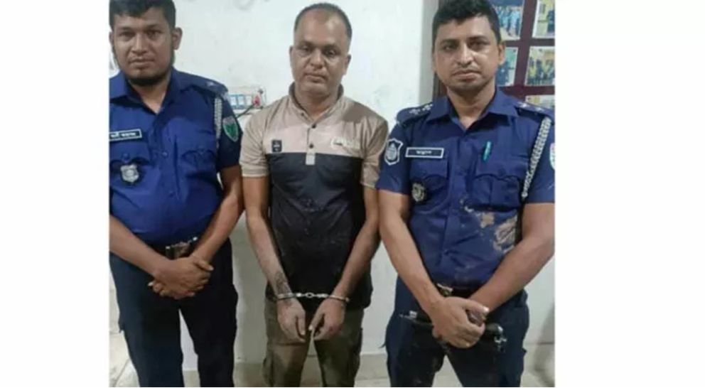 দুর্ধর্ষ ডাকাত বাহার উদ্দিন বাক্কইকে গ্রেফতার করেছে পুলিশ