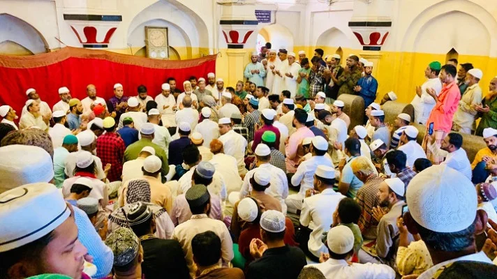 সাবেক প্রধানমন্ত্রী বেগম খালেদা জিয়ার ৮১তম জন্মদিন উপলক্ষে সিলেট জেলা বিএনপির উদ্যোগে বিশেষ দোয়া মাহফিল