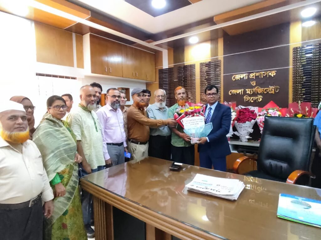 ৫ দফা দাবিতে সরকারি মাধ্যমিক শিক্ষক সমিতির স্মারকলিপি